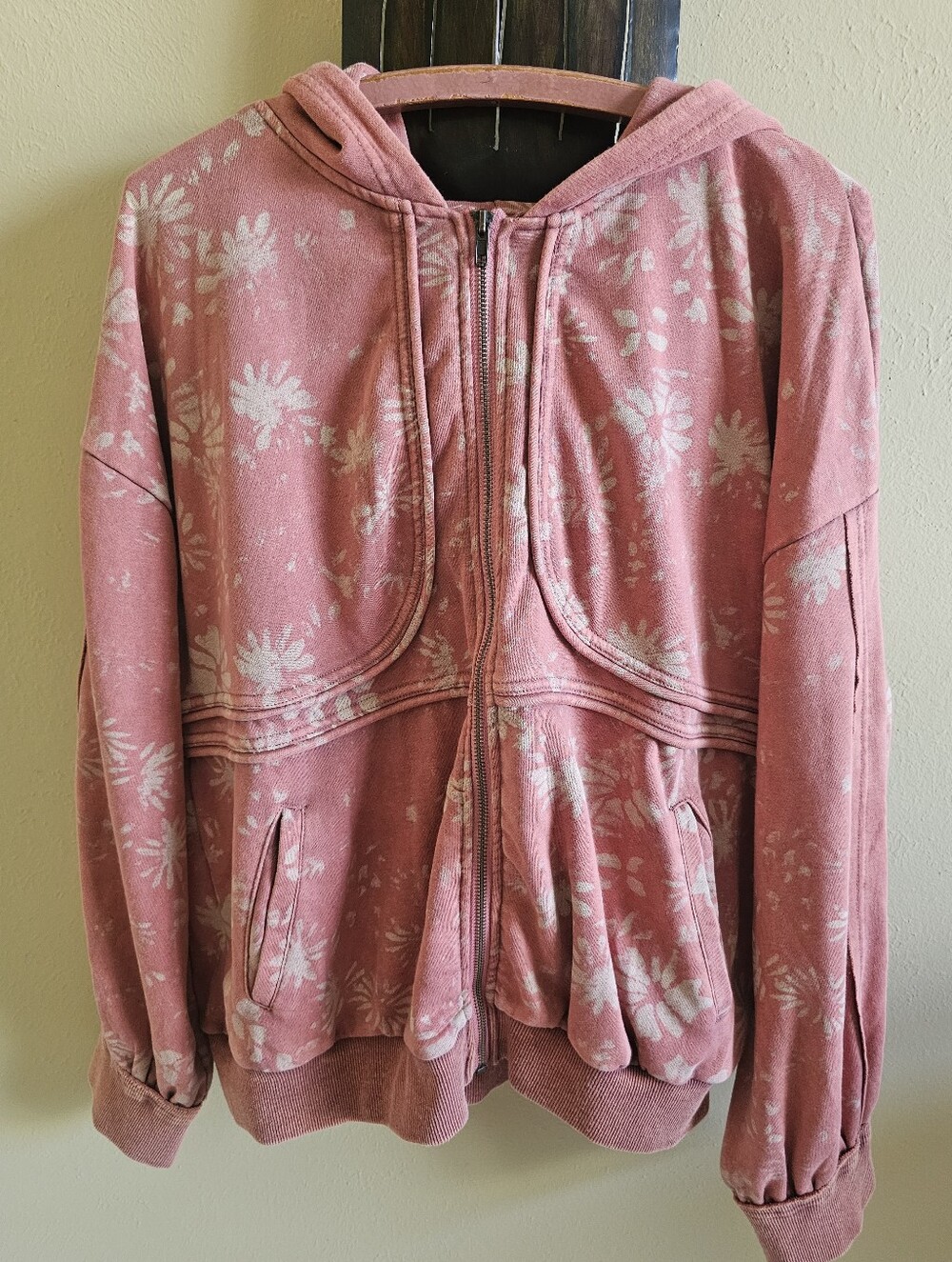 Oli & Hali Floral Bleach Dyed Zip Up Hoody Pink Large NEW